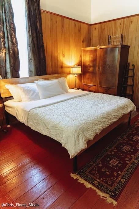 יופאלה The Farmhouse Private Apartments מראה חיצוני תמונה